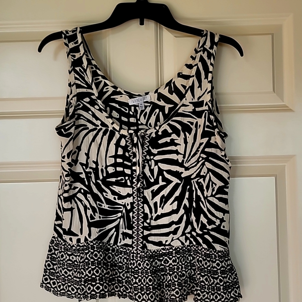 Sz xs bohemian style crop top. New.